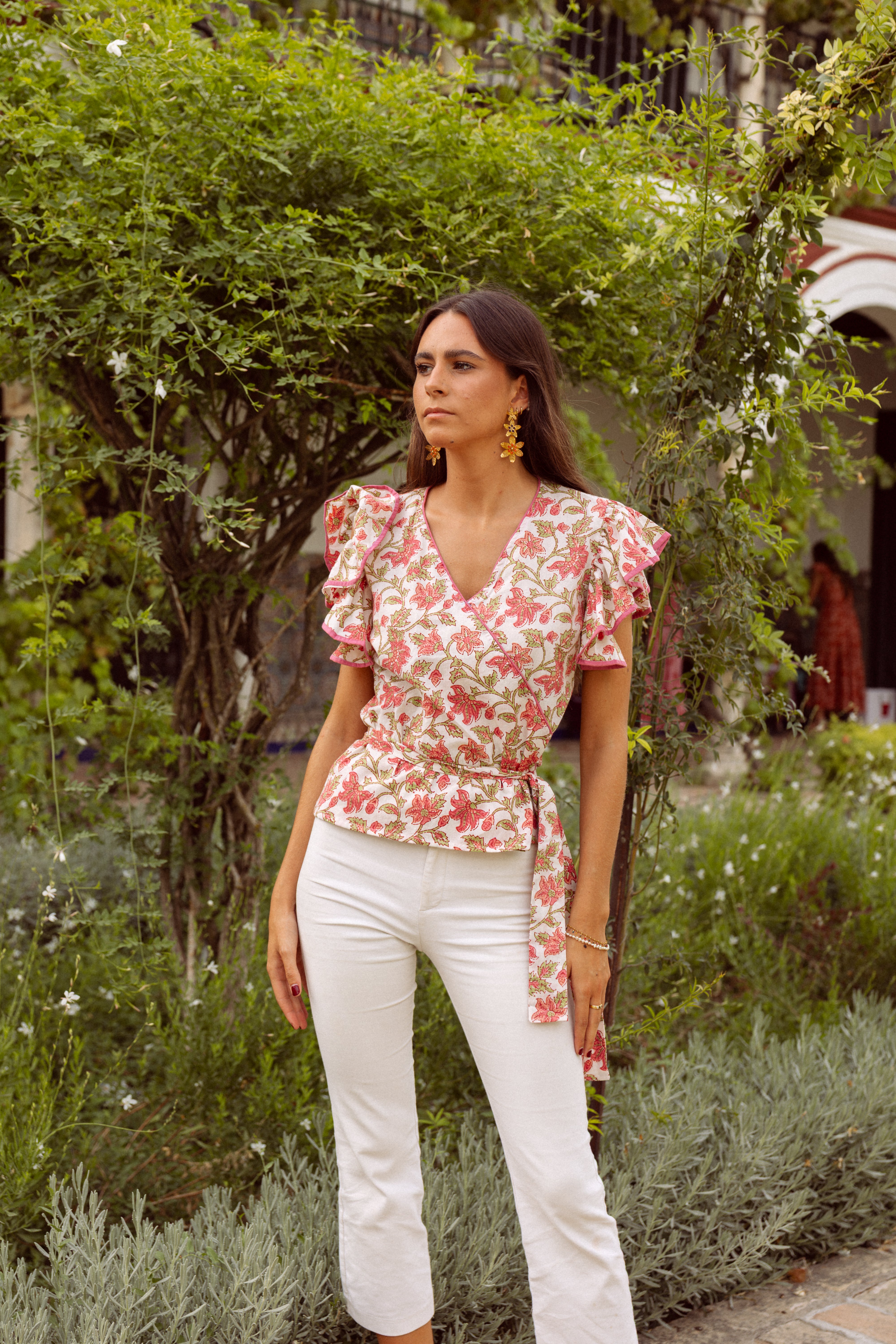 Camisa volante rosa