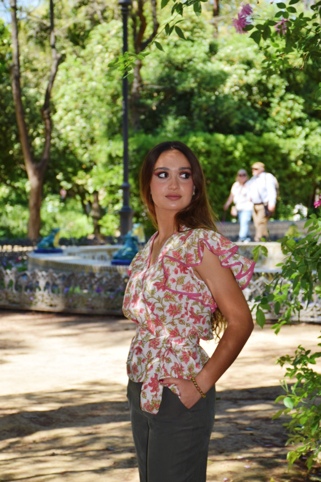 Camisa volante rosa